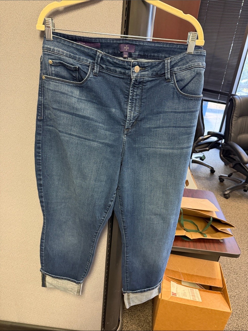 NYDJ Women's Medium Blue Cropped Jeans with Rolled Cuffs. Never worn